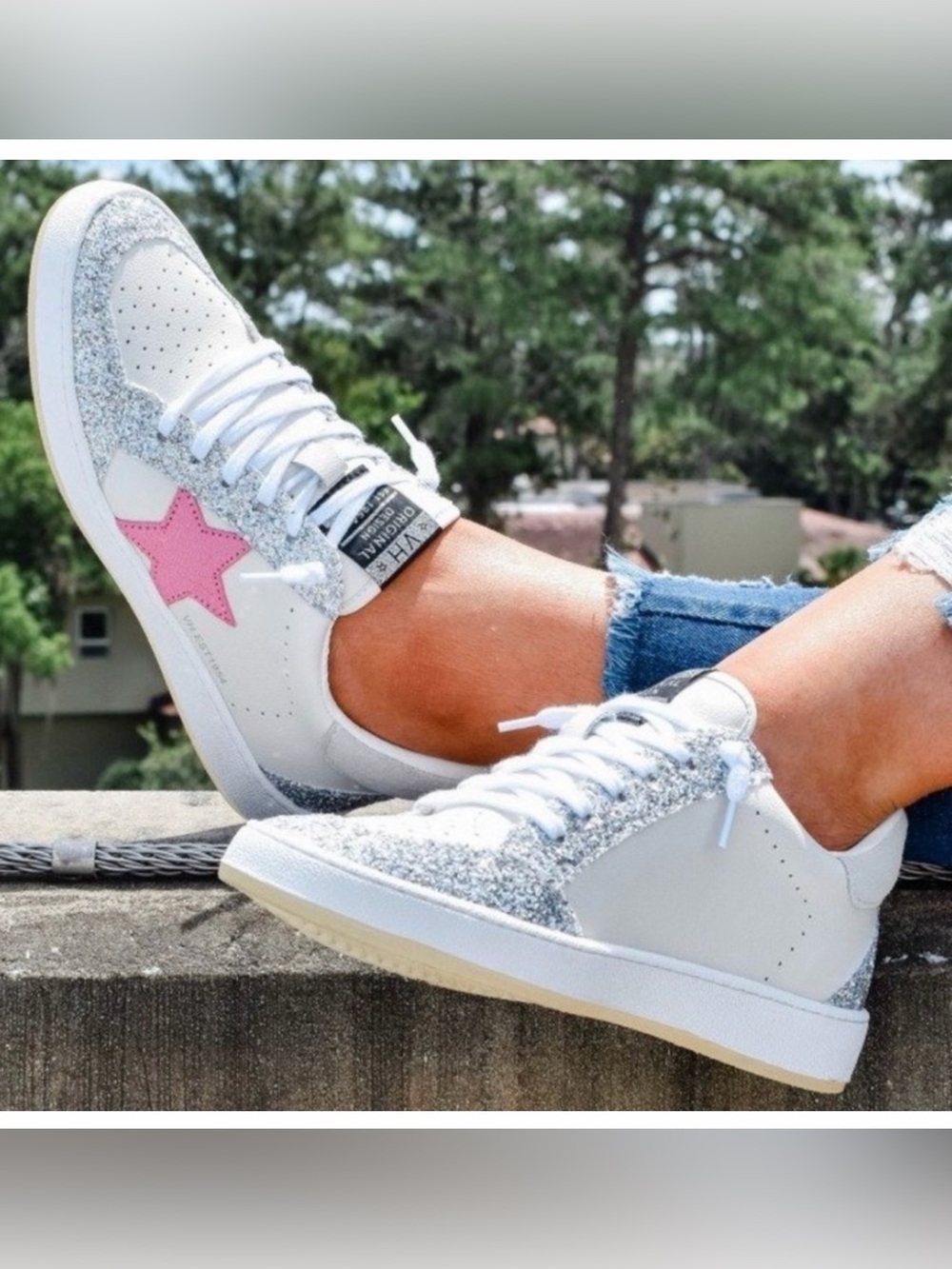 Vintage Havana White Sneakers with Silver Glitter and Pink Star size 6